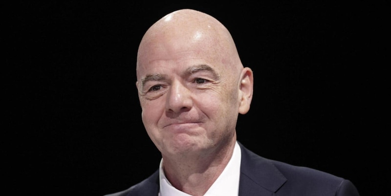 Rivoluzione Fifa, in arrivo una nuova regola per le perdite di tempo