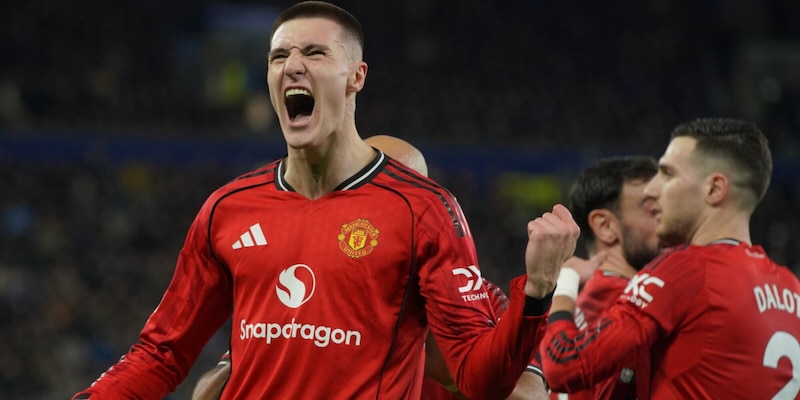 Sesko piega l'Everton e trascina il Manchester United al 4&ordm; posto: Carrick scavalca il Chelsea