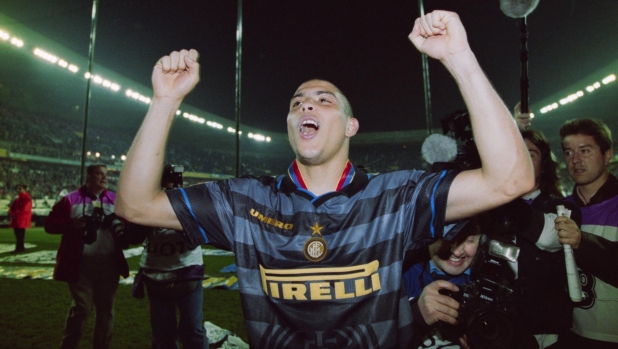 Inter, prendi esempio da loro: da Peirò a Ronaldo, le grandi rimonte nerazzurre in Europa