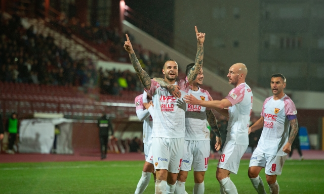Serie C, fuga Benevento! Manita al Trapani, il Catania pareggia in casa e si allontana. Salernitana ok