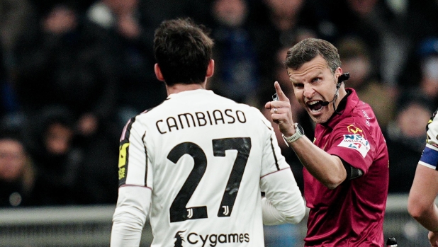 Le pagelle degli arbitri: La Penna 4, non solo Bastoni-Kalulu. Colombo fa giocare Napoli-Roma: 6