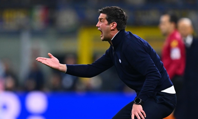 Per difendere Bastoni, Chivu tira in ballo Maradona. E fa infuriare i tifosi del Napoli