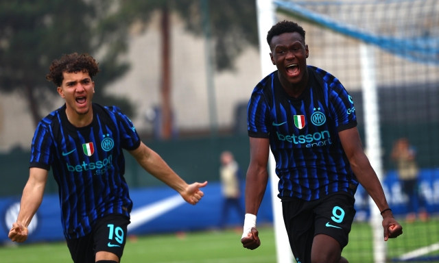 Pazza Inter! Il primo ribaltone è servito: 5-3 al Betis con tris di Iddrissou e quarti centrati