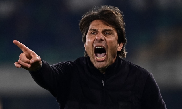 Conte: "Lukaku non è ancora lui, ma già così fa comodo. Il futuro? Ho un altro anno di contratto"