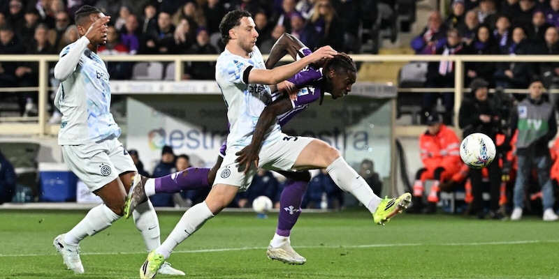 Fiorentina-Inter, la moviola: non &egrave; rigore su Kean