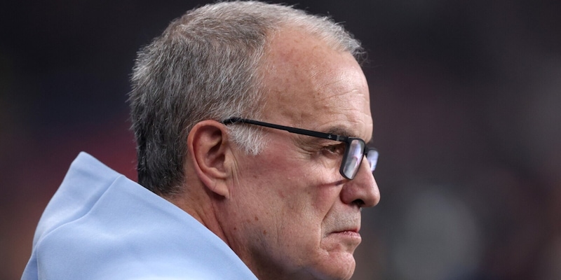 L&rsquo;espulsione di Del Piero, la meraviglia&hellip; Esnaider. Bielsa bacia la Juve: &ldquo;Chi non la sogna?&rdquo;