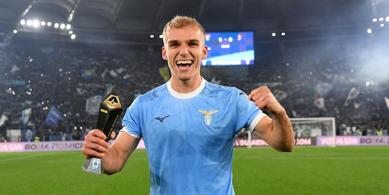 Lazio, Isaksen spacca: contropiedi, tiri e gol. Il dato fa sorridere Sarri