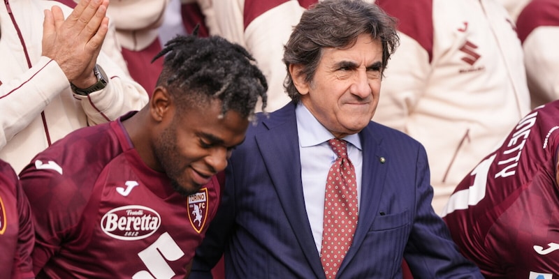 Il Toro pu&ograve; scaricare Zapata, il colpo di scena della clausola sempre tenuta nascosta: il retroscena