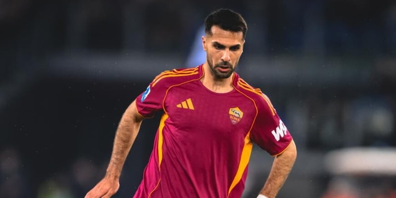 Roma, la strana notte di Celik: la Juve nella testa