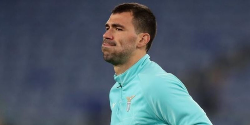 Romagnoli-Lazio, la crisi non &egrave; finita: c&rsquo;&egrave; anche Gila in scadenza