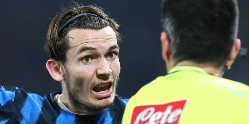 La moviola di Atalanta-Udinese 2-2: Rapuano ok sul tocco di Mlacic, ma Palladino...