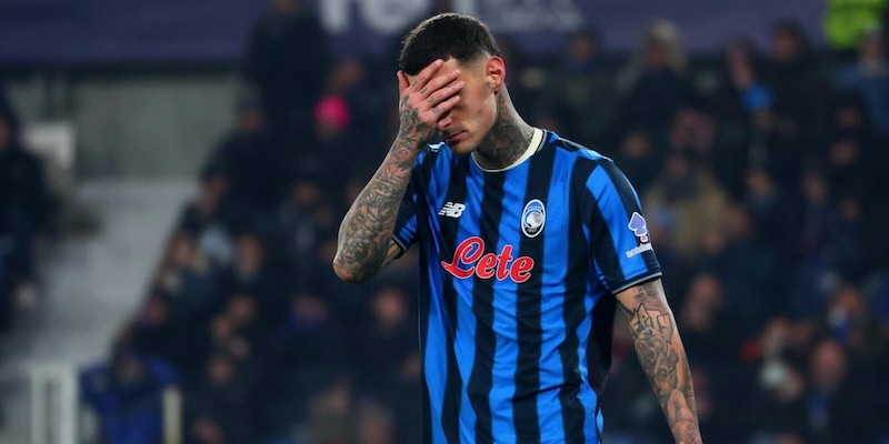 Scamacca salta la Nazionale e playoff mondiali, un guaio per l'Italia di Gattuso: infortunio all'adduttore per l'attaccante