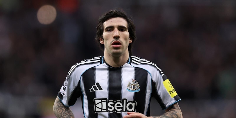 Tonali vicino all'addio al Newcastle: c'&egrave; un altro top club di Premier che lo vuole