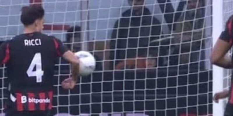 Rigori, rigorini, Var silente: arbitri, ma quando la finiamo?