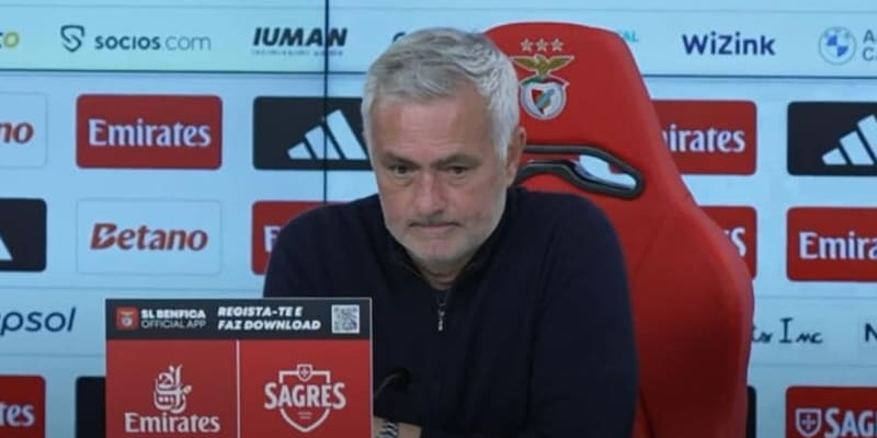 Mourinho in panchina da squalificato: "Mia espulsione una commedia"