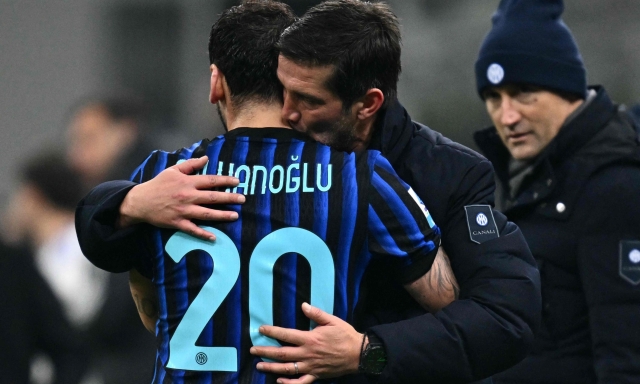 Inter, le ultime verso la Fiorentina: Calhanoglu torna in regia. Conferma per Carlos Augusto