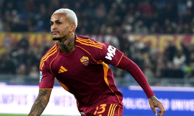 Roma, ansia per Wesley: lesione alla coscia destra in nazionale