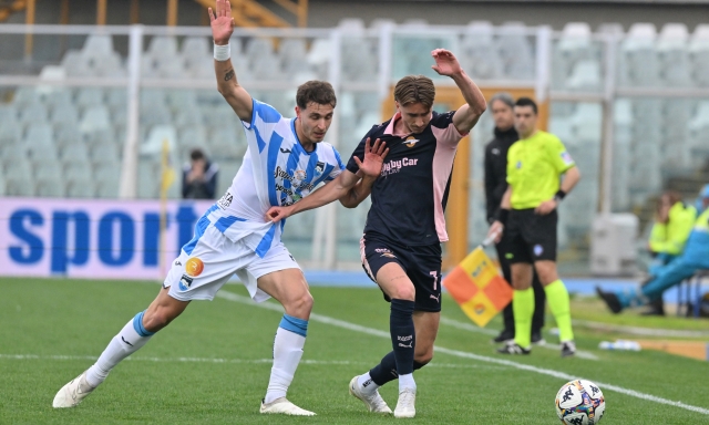 Il Palermo si fa ribaltare a Pescara, gran rimonta del Frosinone a Catanzaro