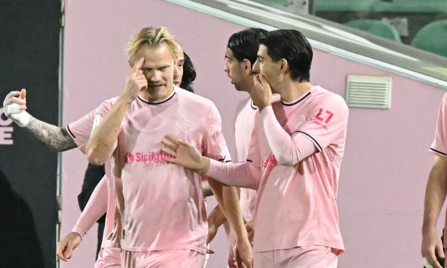 Il Palermo si rialza, il Frosinone frena, ma che caos il gol del Pescara. Scatto Bari, pari Samp