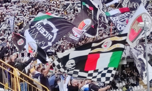 Arezzo ko con la Ternana, l'Ascoli vince il derby e si avvicina. Colpo Perugia a Livorno