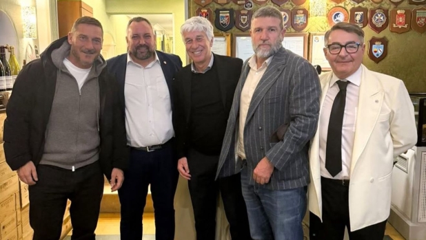 Candela: "Totti alla Roma? Sì, se trova il favore di tutti. L'altra sera a cena io, lui e Gasp..."