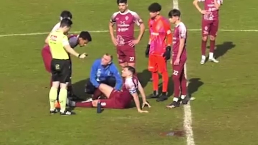 Caos in Sicilia: aggrediti negli spogliatoi, lasciano il campo per protesta