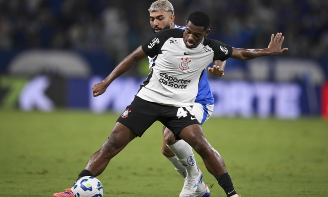 André si dichiara al Diavolo: "Al Corinthians sto bene, ma andare al Milan sarebbe un sogno"