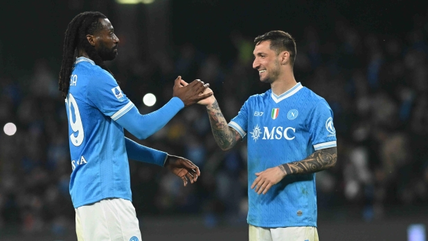 LIVE Napoli-Lecce, per Conte c'è Anguissa in dal 1'. Di Francesco sceglie Stulic