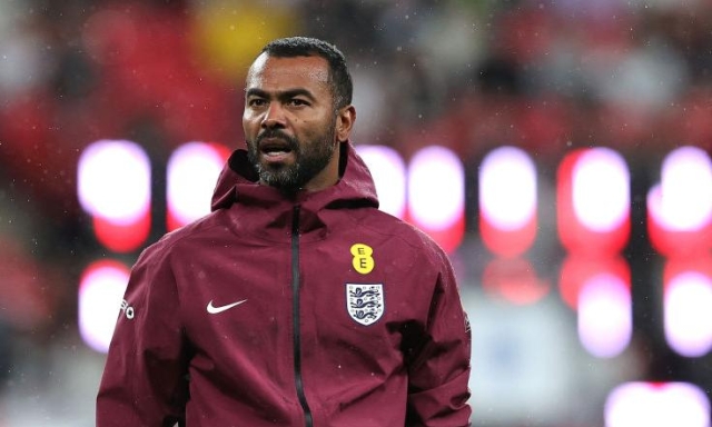 Clamoroso a Cesena: esonerato Mignani, arriva Ashley Cole. Per l'ex stella inglese prima volta in panchina