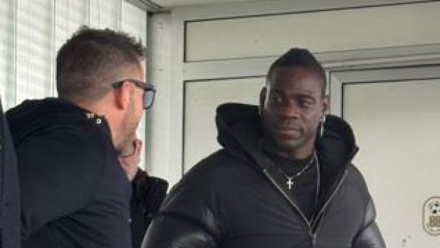 Che ci fanno Del Piero e Balotelli a vedere Pro Sesto-Desenzano? Tifano per figlio e fratello