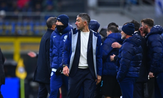 Chivu squalificato, anche Kolarov a rischio: Inter, ma chi va in panchina a Firenze?