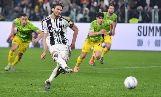 "Diteci voi come fare o si va al manicomio": Juve, dopo l'errore di Locatelli Spalletti riapre il caso rigori