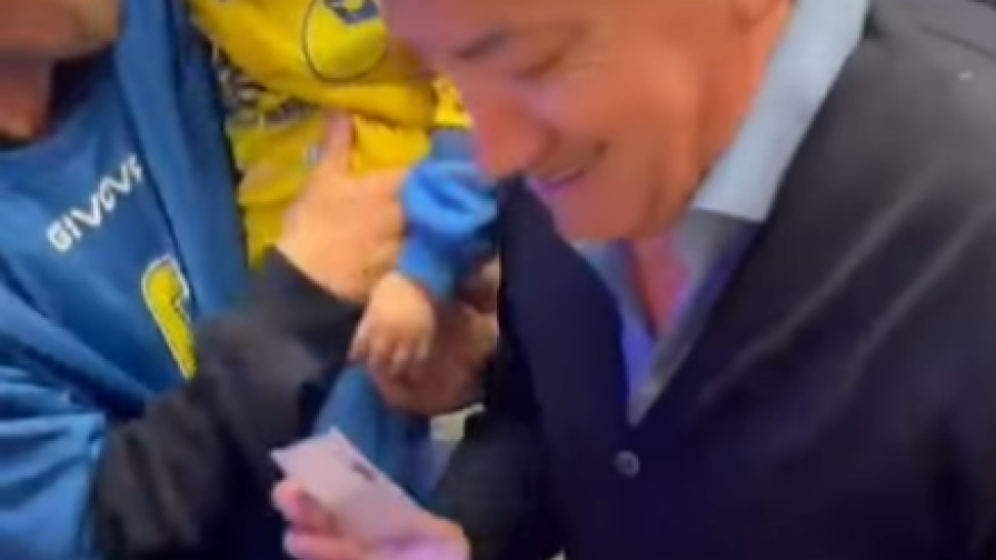 Scafatese promossa in Serie C: il presidente regala 500 euro finti