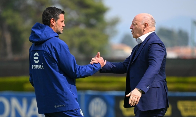 Inter, in difesa via i "vecchi", spazio a Vicario, Solet e a due giovani: ecco chi entra e chi esce