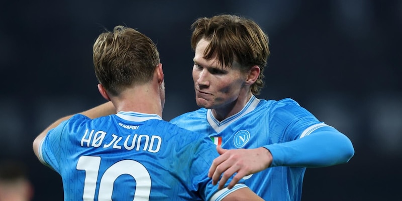 Lo strano caso del Napoli: tanti marcatori e pochi gol. Solo due giocatori in doppia cifra