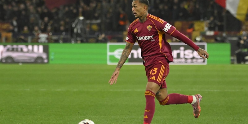 Roma, il messaggio di Wesley: cos&igrave; lavora per anticipare il rientro