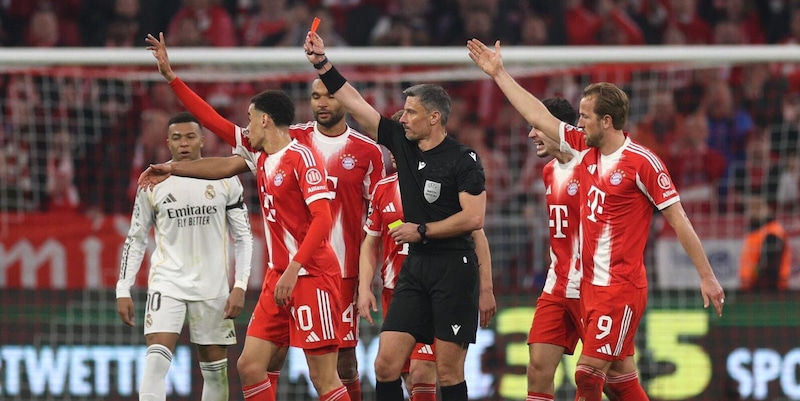 Ifab, svolta storica: rosso diretto ai giocatori che si coprono la bocca per protestare