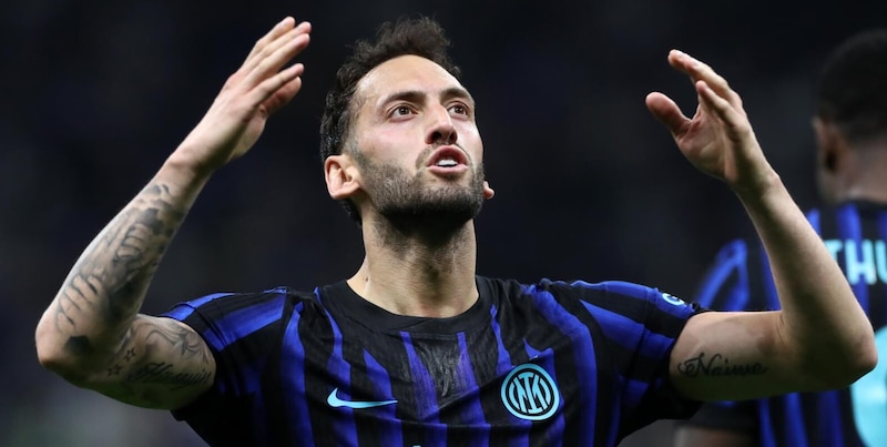 &ldquo;Calhanoglu al Galatasaray? &Egrave; concentrato sulla lotta scudetto Inter&rdquo;: la verit&agrave; dell&rsquo;agente spazza via le voci della Turchia