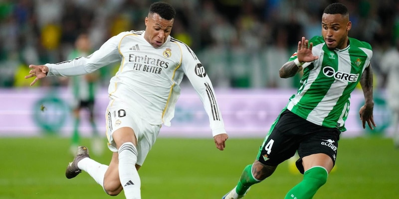 Toh, chi si rivede a Napoli: l&rsquo;ex Natan adesso fa il turista