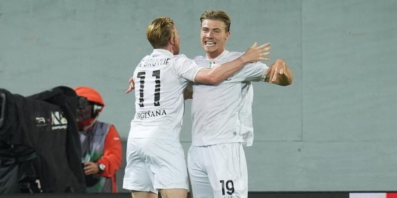 De Bruyne e Hojlund a caccia di record: non c'&egrave; solo McTominay a inseguire i top d'Europa nel Napoli