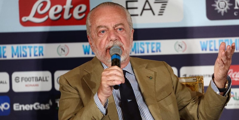 De Laurentiis: &ldquo;Sembra un attore&rdquo;. A quale giocatore del Napoli si riferisce?
