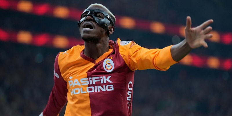 Osimhen e il mistero Mercedes: come stanno davvero le cose