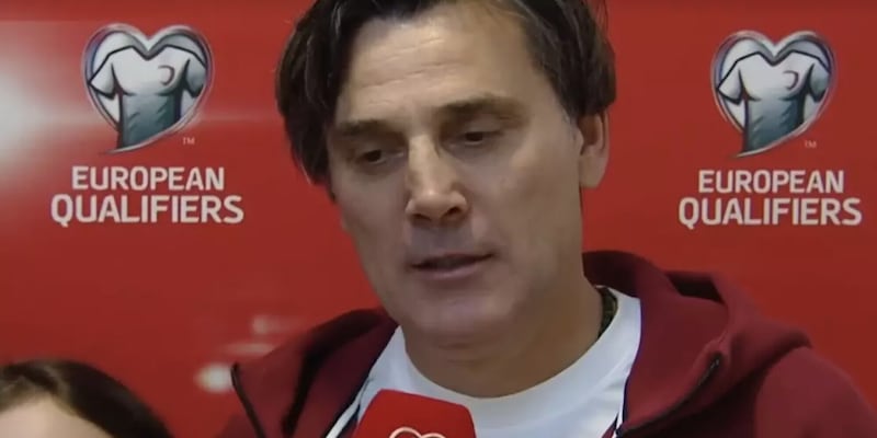 Italia, senti Montella: "Senza Mondiale con la Turchia mi sarei assunto le mie responsabilit&agrave;". Poi reagisce in diretta all'eliminazione degli Azzurri