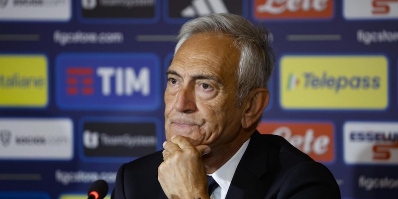Dimissioni Gravina diretta Italia: oggi il consiglio Figc che decide tutto. Segui LIVE