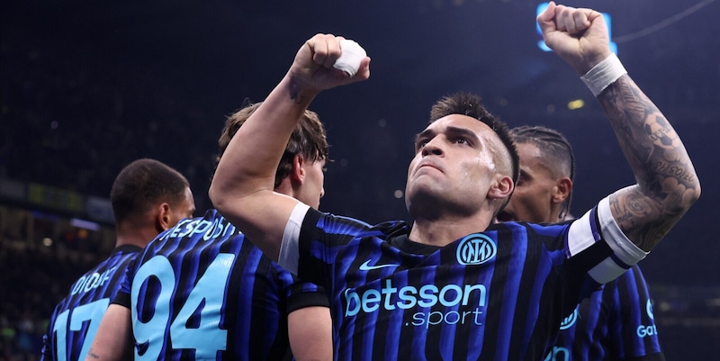 "Non possono sfuggirci": Scudetto e Coppa Italia, patto Inter. Giocatori chiusi nello spogliatoio