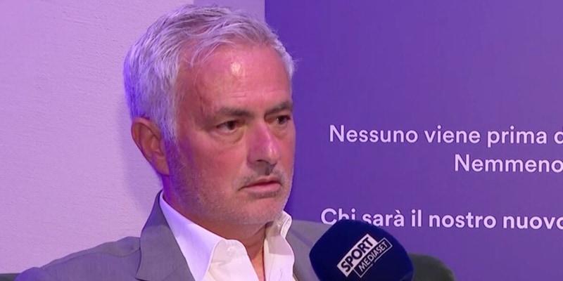 Mourinho, caso Rocchi e nuova Italia: "Non ci volevamo credere. Voto per la doppia M"
&nbsp;