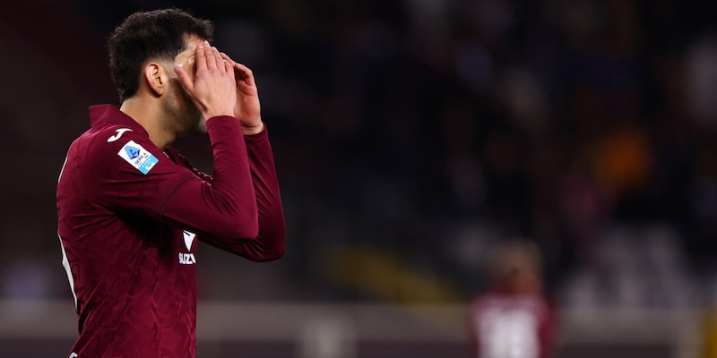 In Cile: "Foto dell&rsquo;ex diffuse on line, Maripan confessa". Ma lui nega