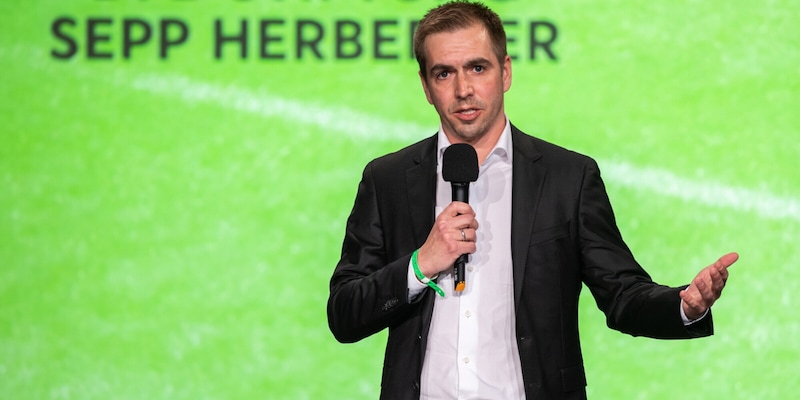 "Il fallimento Italia sar&agrave; quello della Germania": Lahm ora spaventa i tedeschi, "C'&egrave; solo un esempio"