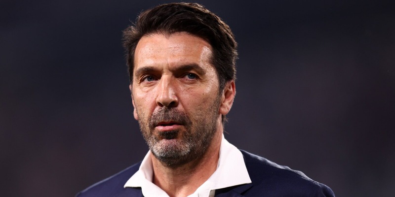 Buffon, ferita Calciopoli: &ldquo;Pagato un prezzo inspiegabile. Ma se ti guardi allo specchio&hellip;&rdquo;