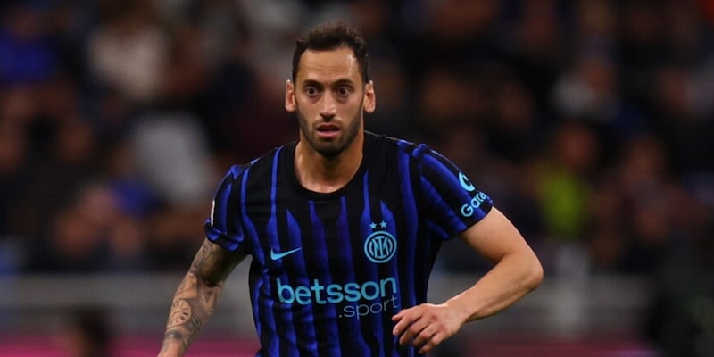 Calhanoglu, altro stop Inter: l&rsquo;infortunio rischia di fargli saltare la finale di Coppa Italia